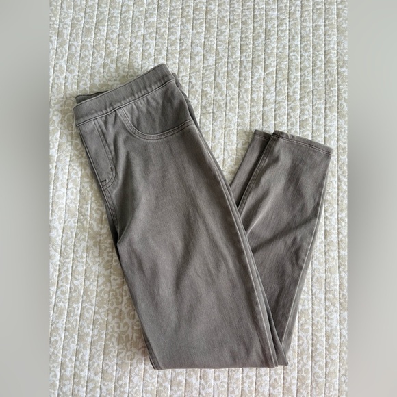 SPANX Jean-ish® Ankle Leggings | Earthy Taupe / Light Gray | Size Large - Picture 6 of 16